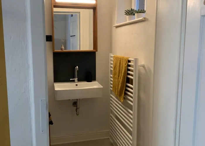 Apartamento Alte Schule - Gaestewohnung Detmold